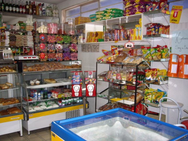 Panificadora e mercearia